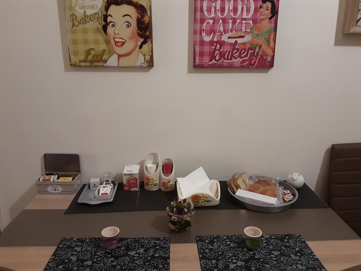 B&B Emily Бриндизи Екстериор снимка